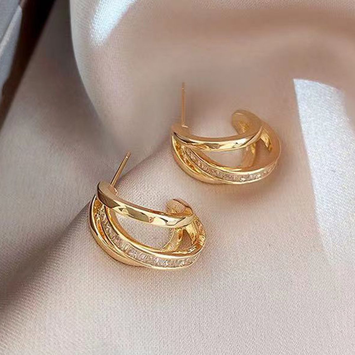 New Trendy Women's High-grade Earrings 925 Silver Zircon Earrings Ear