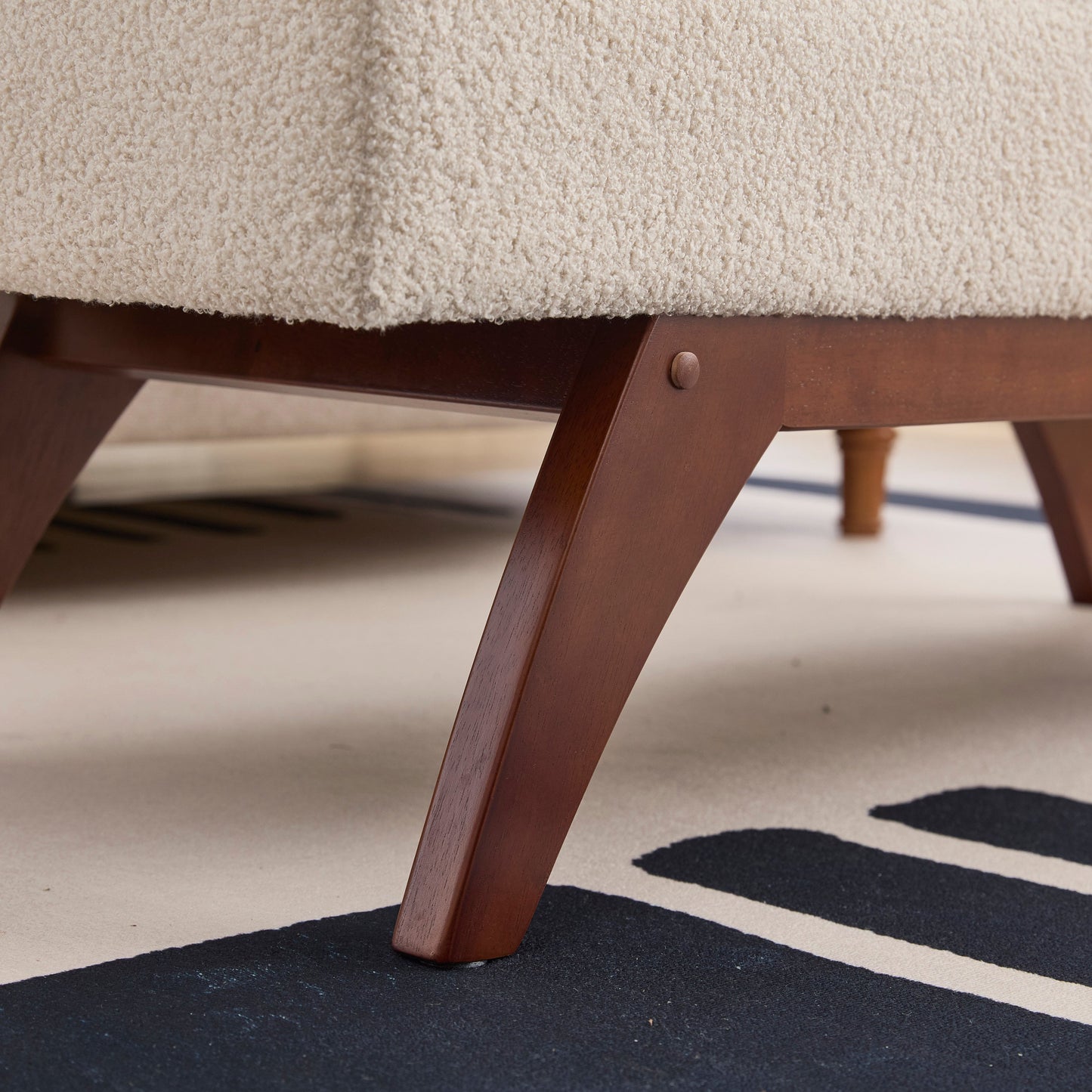 Teddy wool fabric, solid wood feet for solid weighing, and bed end