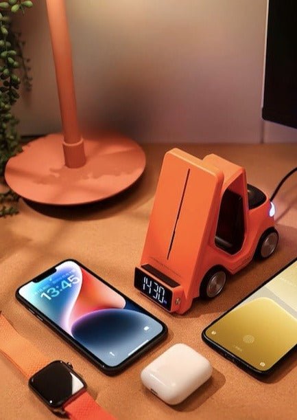 4 in 1 Forklift Fast Wireless Charging Station Dock for iPhone, AirPod