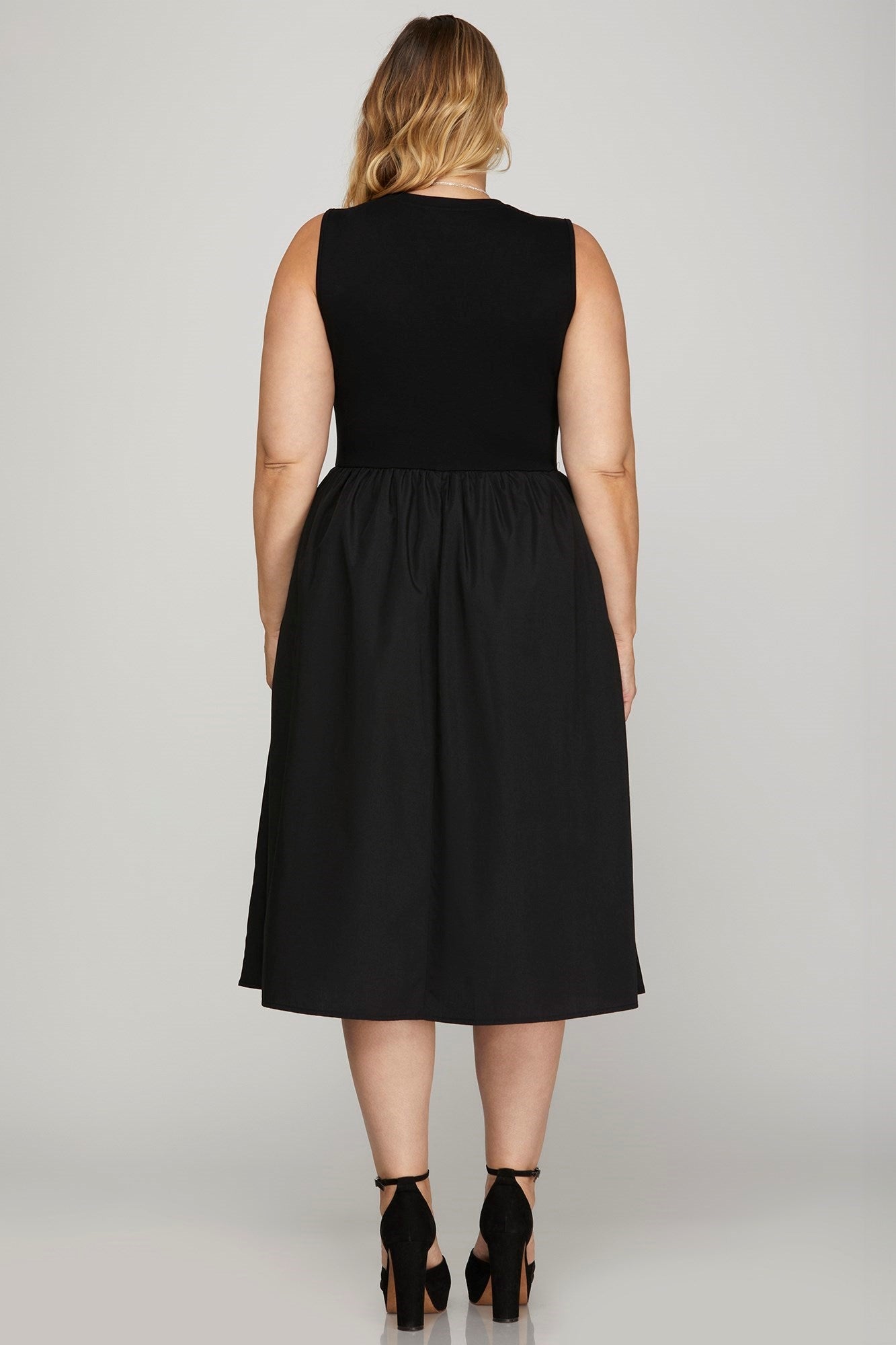 She + Sky Full Size Sleeveless Poplin Woven Midi Dress with Pockets