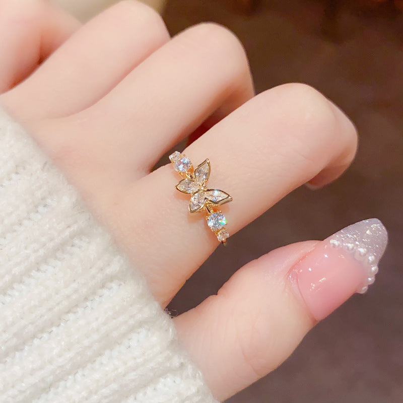 Fashion Jewelry New Style Gold Plated Beautiful Sweet Diamond Inlaid