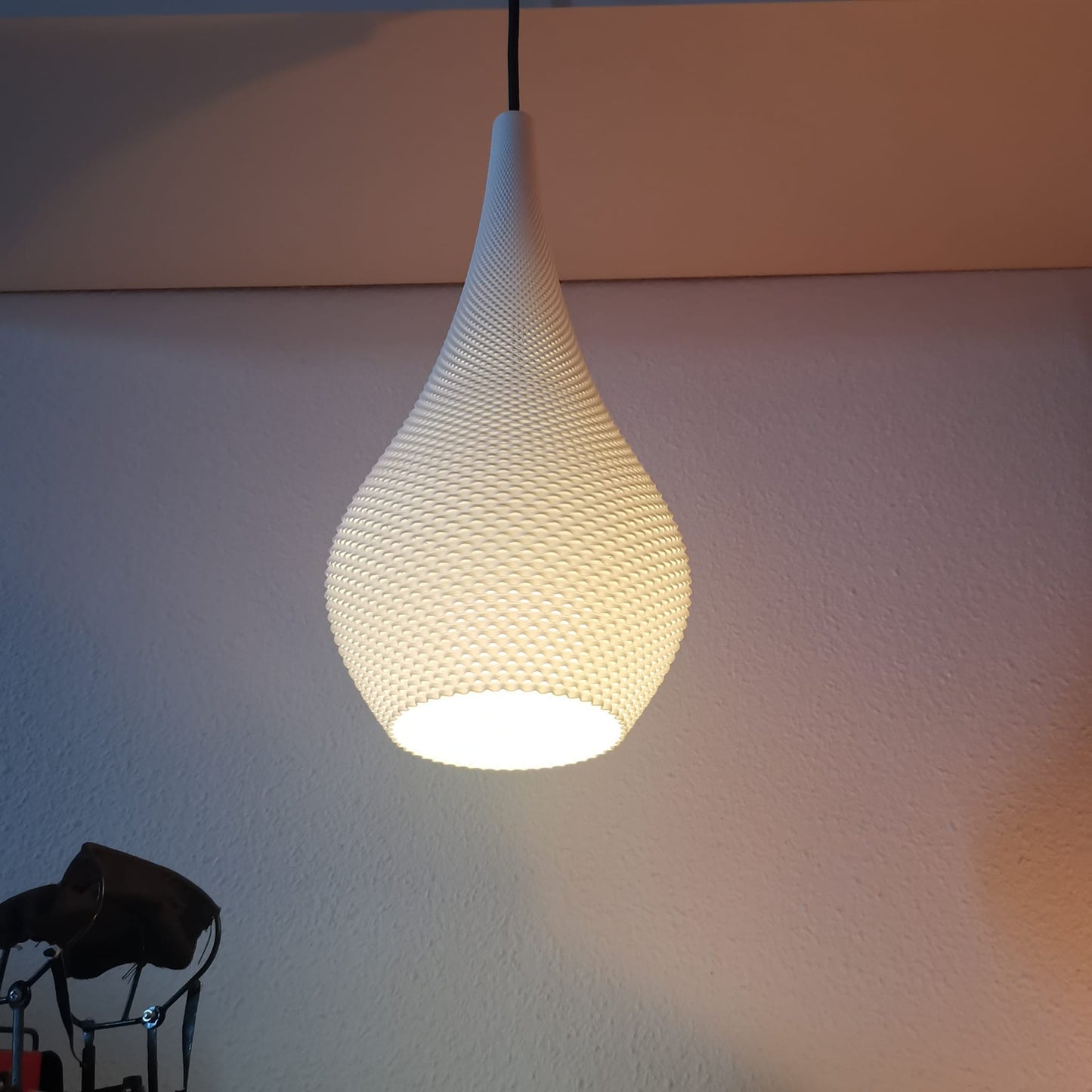 Teardrop Edition Pendant Lamp