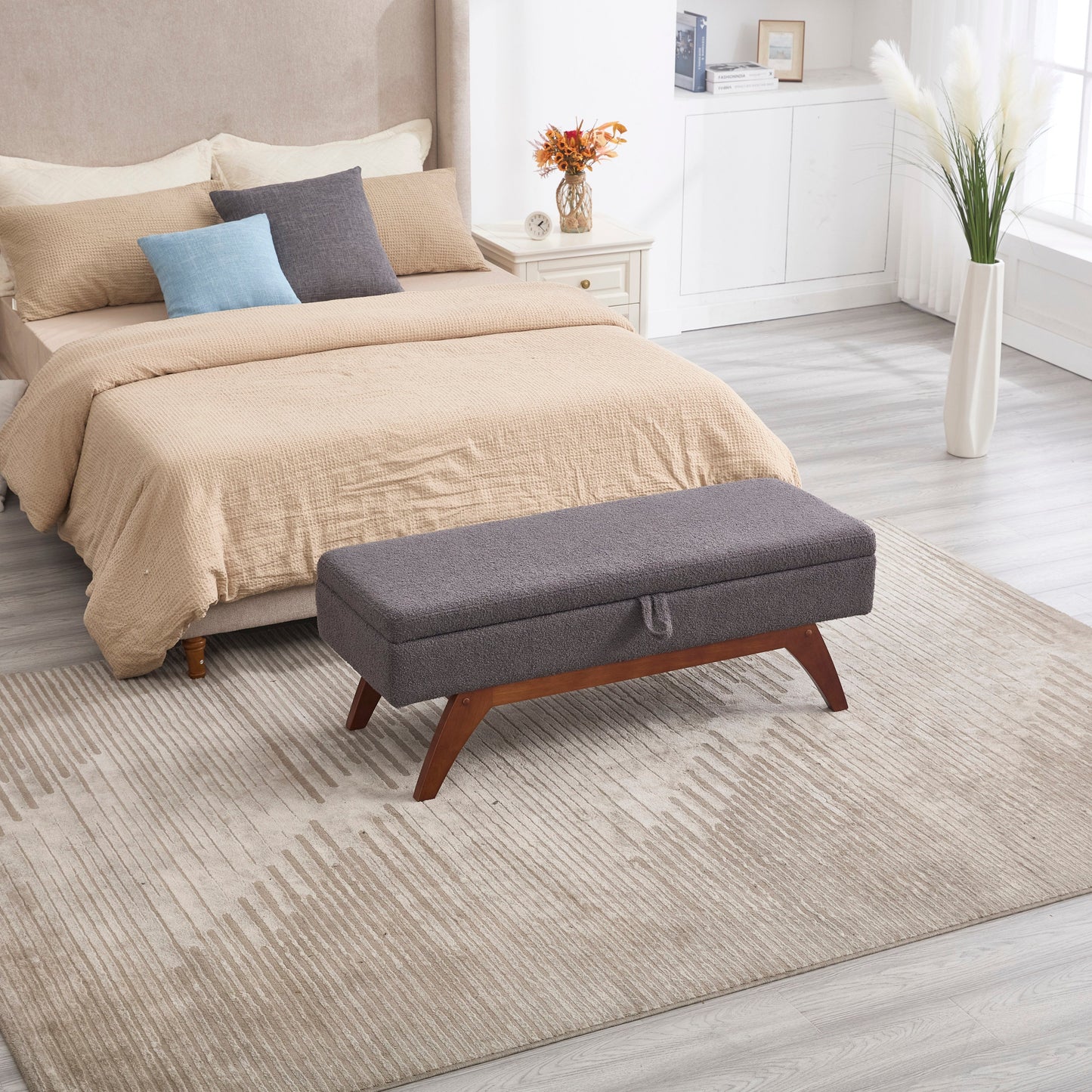 Teddy wool fabric, solid wood feet for solid weighing, and bed end