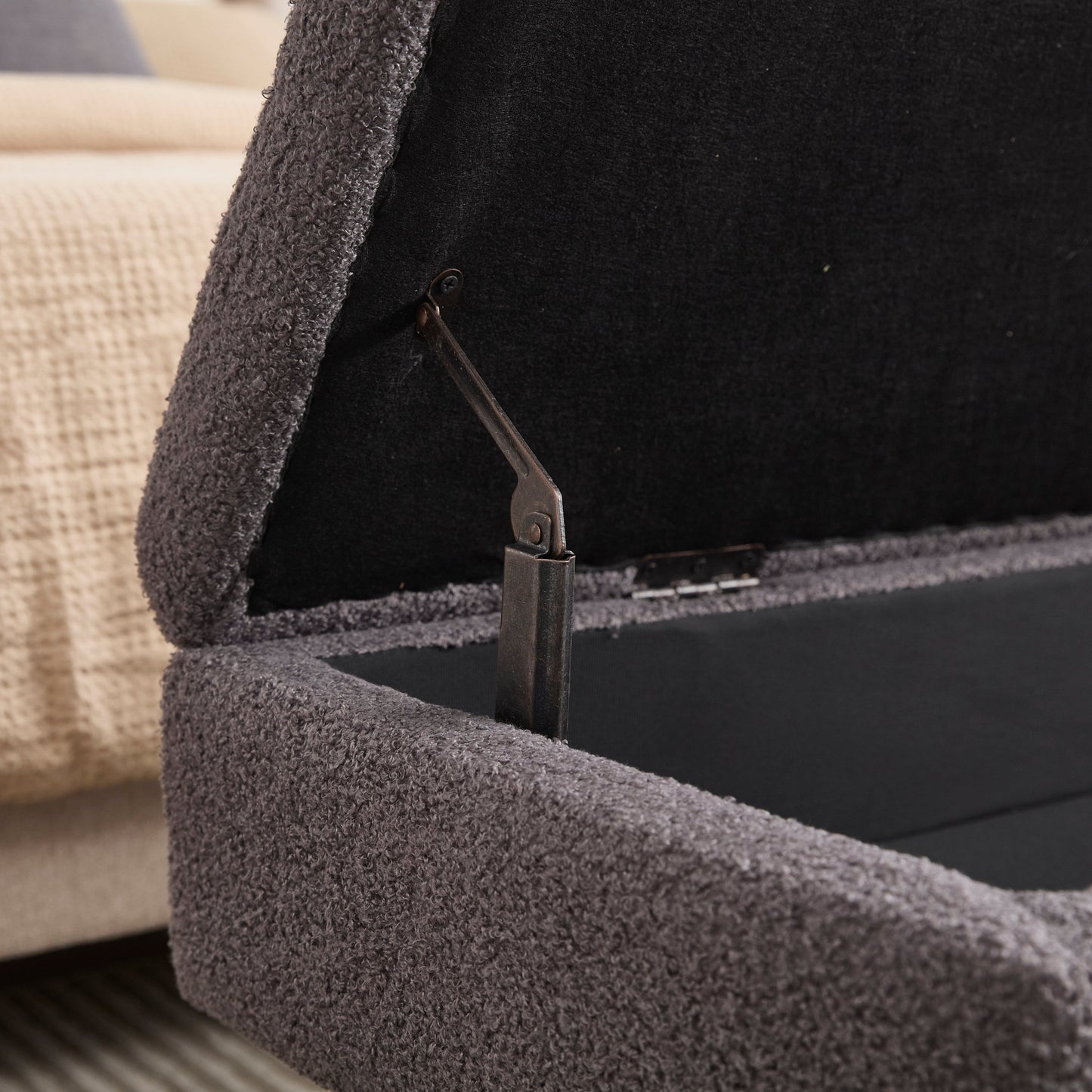 Teddy wool fabric, solid wood feet for solid weighing, and bed end